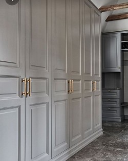 laquered closet