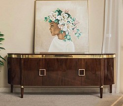 glossy diningroom