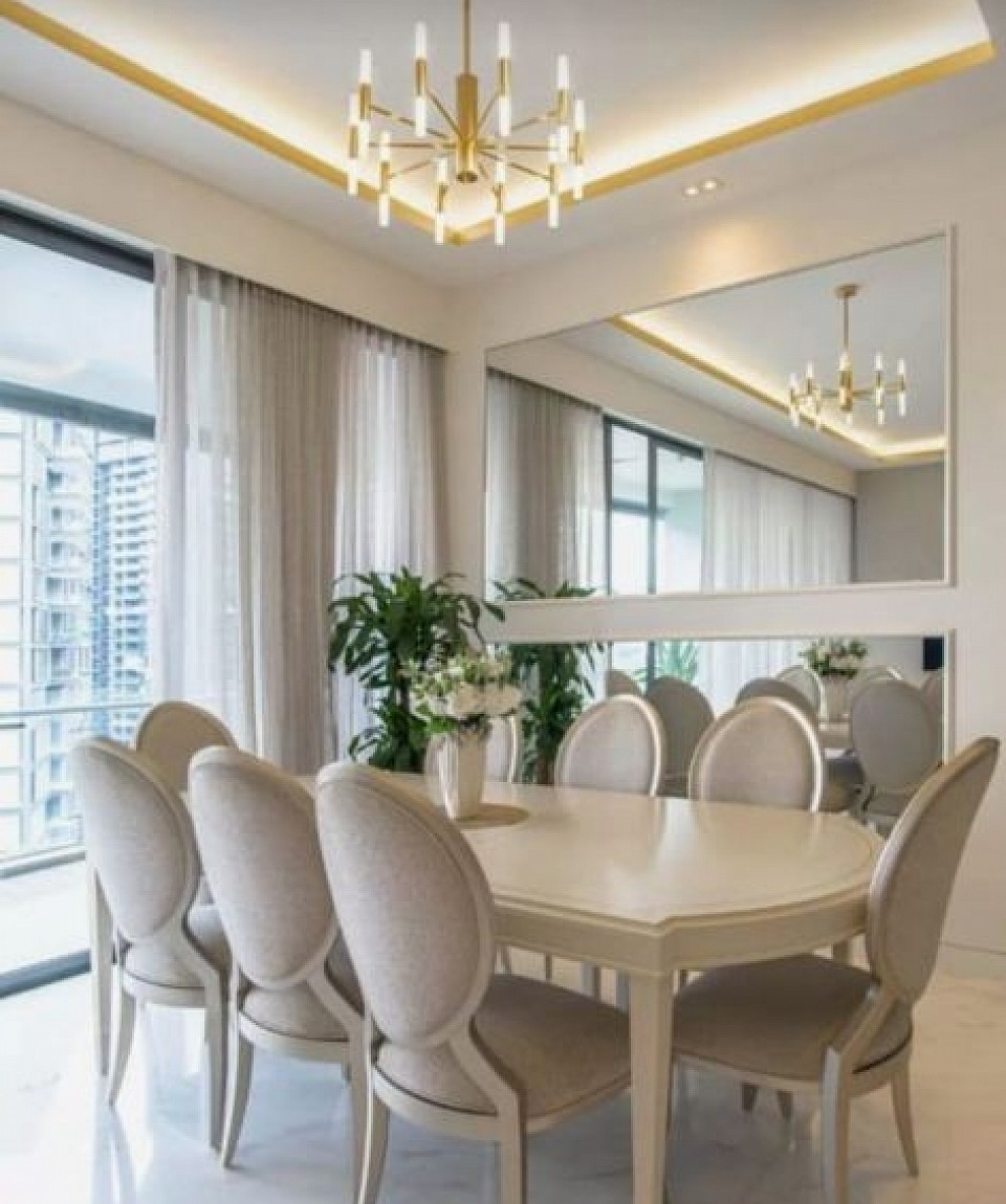 empire table